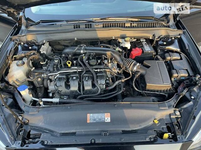 Форд Фьюжен, об'ємом двигуна 2 л та пробігом 88 тис. км за 16737 $, фото 8 на Automoto.ua