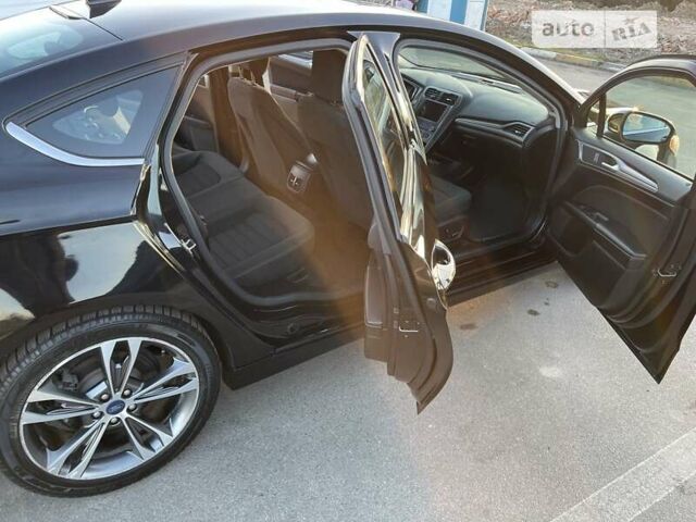 Форд Фьюжен, об'ємом двигуна 2 л та пробігом 88 тис. км за 16737 $, фото 10 на Automoto.ua
