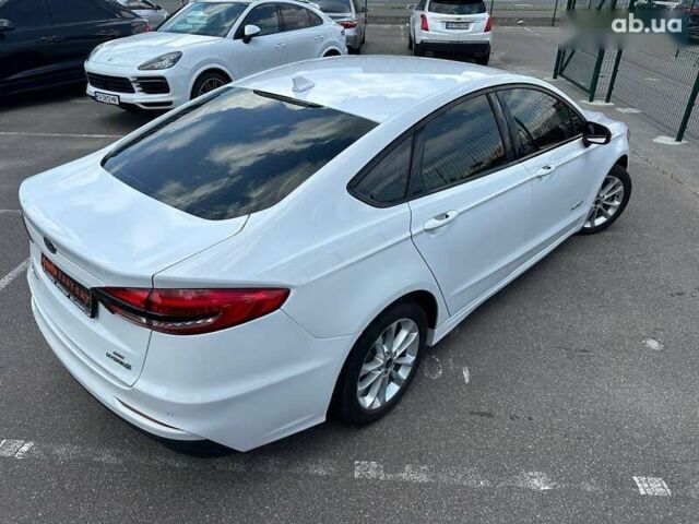 Форд Фьюжн, объемом двигателя 0 л и пробегом 77 тыс. км за 14500 $, фото 11 на Automoto.ua