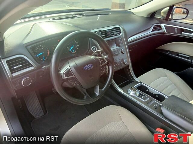 Желтый Форд Фьюжн, объемом двигателя 2.5 л и пробегом 178 тыс. км за 12200 $, фото 8 на Automoto.ua