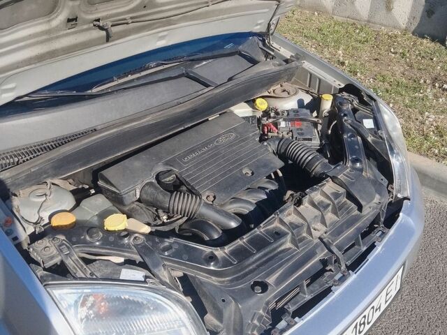 Сірий Форд Фьюжен, об'ємом двигуна 1.6 л та пробігом 180 тис. км за 2999 $, фото 7 на Automoto.ua