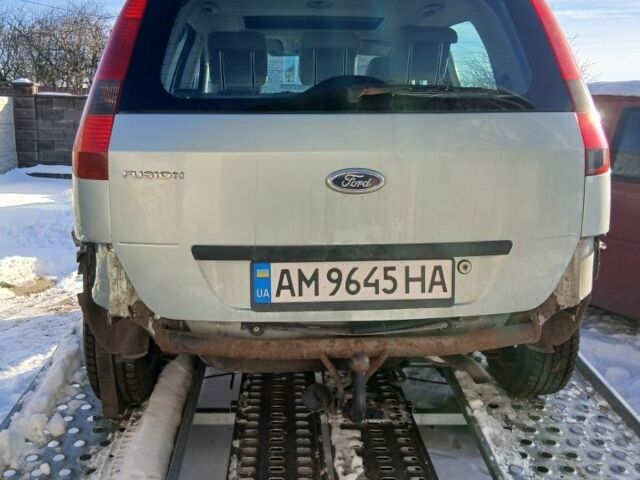 Серый Форд Фьюжн, объемом двигателя 1.4 л и пробегом 219 тыс. км за 1900 $, фото 1 на Automoto.ua