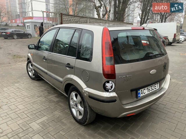 Серый Форд Фьюжн, объемом двигателя 1.39 л и пробегом 300 тыс. км за 2850 $, фото 5 на Automoto.ua