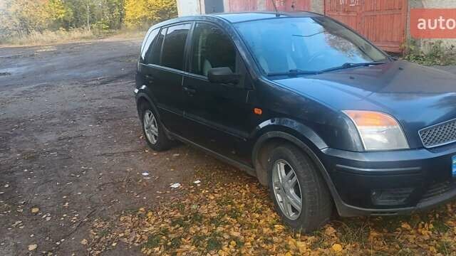 Сірий Форд Фьюжен, об'ємом двигуна 1.4 л та пробігом 250 тис. км за 4800 $, фото 8 на Automoto.ua