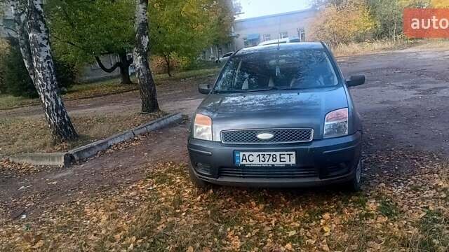 Сірий Форд Фьюжен, об'ємом двигуна 1.4 л та пробігом 250 тис. км за 4800 $, фото 2 на Automoto.ua