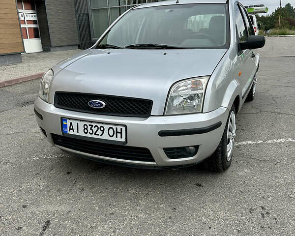 Сірий Форд Фьюжен, об'ємом двигуна 1.39 л та пробігом 250 тис. км за 3950 $, фото 4 на Automoto.ua