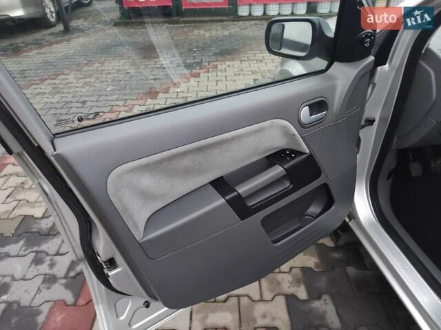 Серый Форд Фьюжн, объемом двигателя 1.6 л и пробегом 238 тыс. км за 4450 $, фото 14 на Automoto.ua