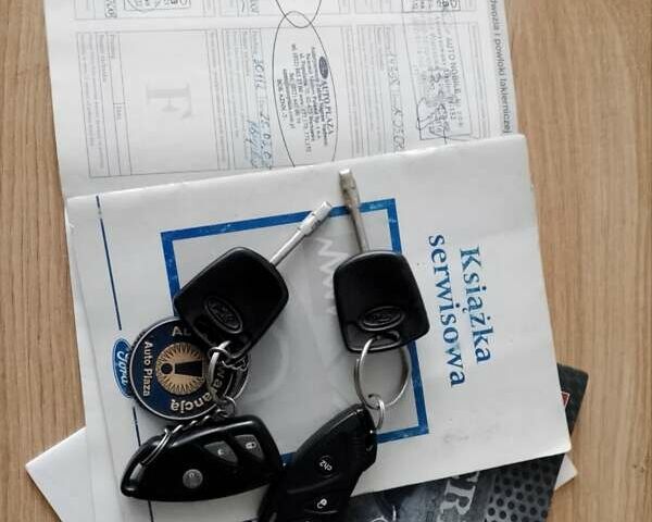 Серый Форд Фьюжн, объемом двигателя 1.4 л и пробегом 281 тыс. км за 3750 $, фото 16 на Automoto.ua