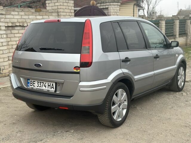 Сірий Форд Фьюжен, об'ємом двигуна 1.4 л та пробігом 237 тис. км за 3950 $, фото 4 на Automoto.ua