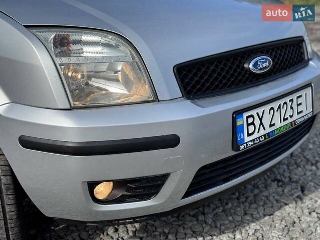Сірий Форд Фьюжен, об'ємом двигуна 1.4 л та пробігом 309 тис. км за 4300 $, фото 12 на Automoto.ua