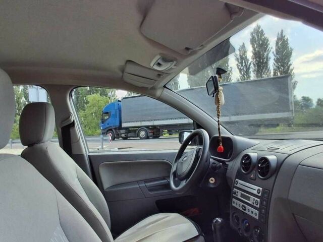 Сірий Форд Фьюжен, об'ємом двигуна 1.4 л та пробігом 150 тис. км за 3400 $, фото 6 на Automoto.ua