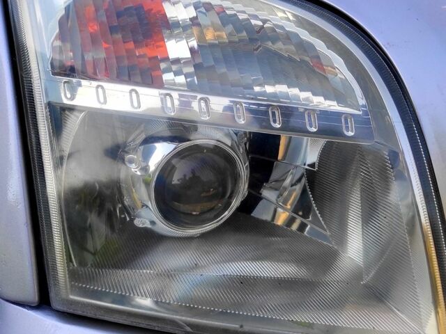 Сірий Форд Фьюжен, об'ємом двигуна 1.6 л та пробігом 250 тис. км за 2900 $, фото 8 на Automoto.ua