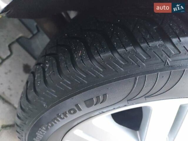 Серый Форд Фьюжн, объемом двигателя 1.6 л и пробегом 238 тыс. км за 4450 $, фото 27 на Automoto.ua