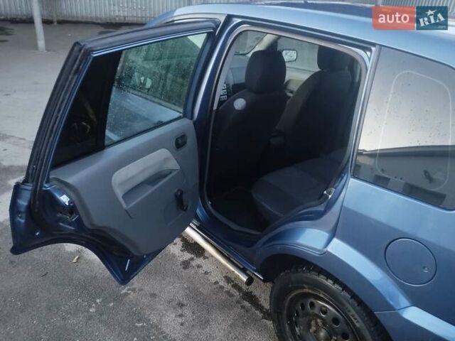 Сірий Форд Фьюжен, об'ємом двигуна 1.39 л та пробігом 281 тис. км за 3800 $, фото 7 на Automoto.ua