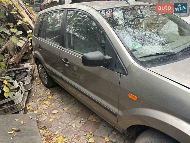 Сірий Форд Фьюжен, об'ємом двигуна 1.4 л та пробігом 200 тис. км за 1600 $, фото 7 на Automoto.ua