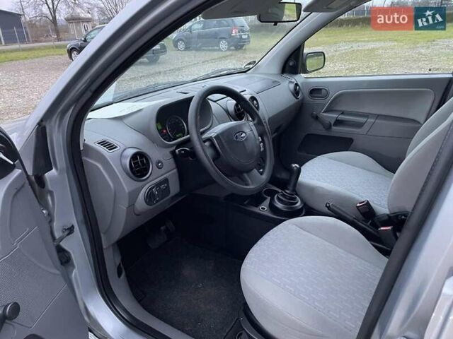 Сірий Форд Фьюжен, об'ємом двигуна 1.4 л та пробігом 118 тис. км за 4999 $, фото 8 на Automoto.ua