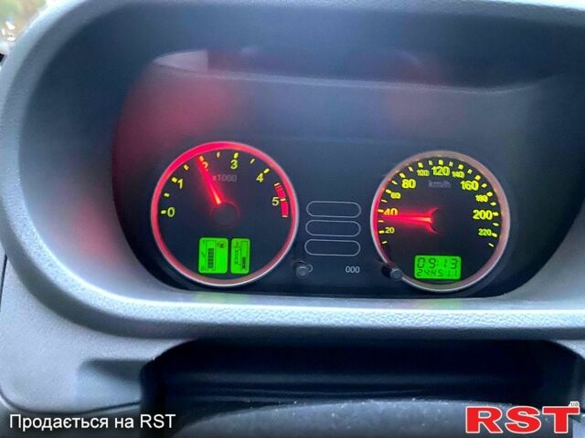 Серый Форд Фьюжн, объемом двигателя 1.4 л и пробегом 245 тыс. км за 6000 $, фото 6 на Automoto.ua