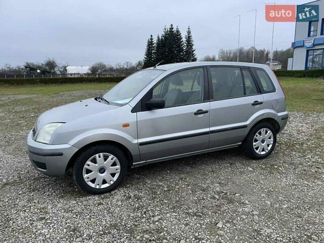 Серый Форд Фьюжн, объемом двигателя 1.4 л и пробегом 118 тыс. км за 5450 $, фото 2 на Automoto.ua