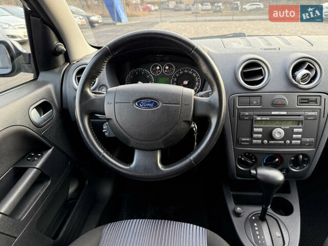 Серый Форд Фьюжн, объемом двигателя 1.6 л и пробегом 161 тыс. км за 6599 $, фото 8 на Automoto.ua