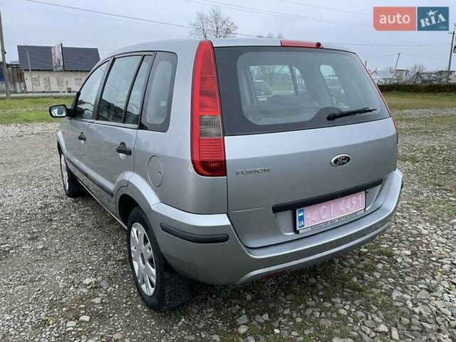 Сірий Форд Фьюжен, об'ємом двигуна 1.4 л та пробігом 118 тис. км за 4999 $, фото 3 на Automoto.ua