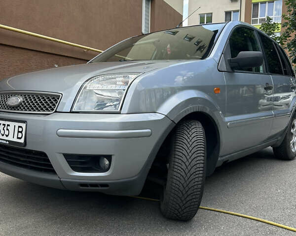 Сірий Форд Фьюжен, об'ємом двигуна 1.39 л та пробігом 216 тис. км за 5000 $, фото 39 на Automoto.ua