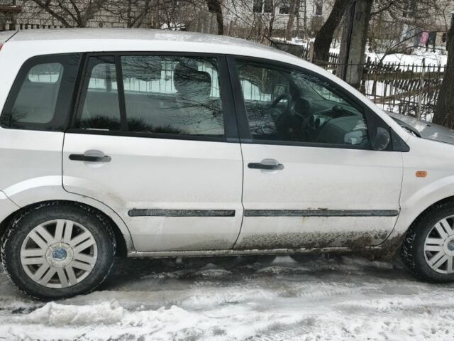 Сірий Форд Фьюжен, об'ємом двигуна 0 л та пробігом 240 тис. км за 1700 $, фото 5 на Automoto.ua