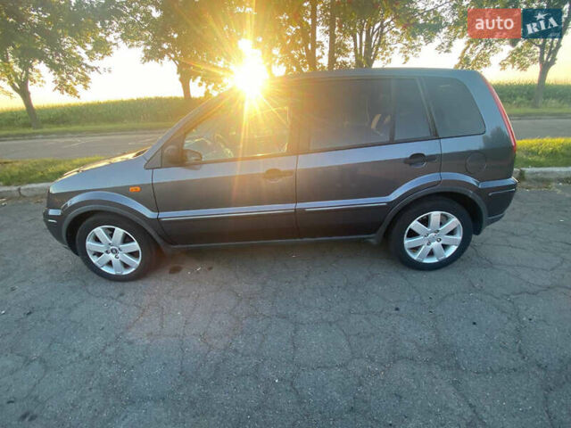 Серый Форд Фьюжн, объемом двигателя 1.4 л и пробегом 226 тыс. км за 4200 $, фото 2 на Automoto.ua