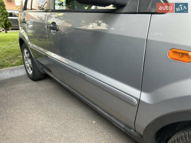 Сірий Форд Фьюжен, об'ємом двигуна 1.39 л та пробігом 216 тис. км за 5000 $, фото 25 на Automoto.ua