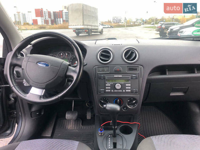 Серый Форд Фьюжн, объемом двигателя 1.6 л и пробегом 149 тыс. км за 5399 $, фото 12 на Automoto.ua