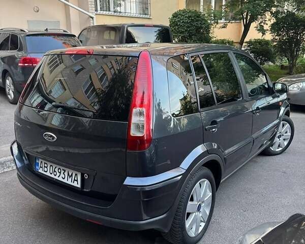 Серый Форд Фьюжн, объемом двигателя 1.4 л и пробегом 156 тыс. км за 4900 $, фото 2 на Automoto.ua