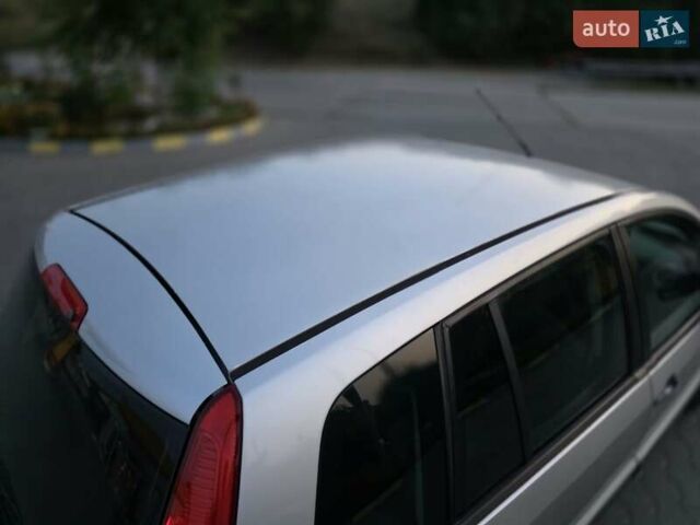 Серый Форд Фьюжн, объемом двигателя 1.2 л и пробегом 160 тыс. км за 4350 $, фото 10 на Automoto.ua