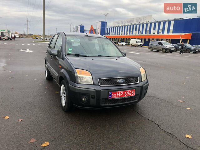 Серый Форд Фьюжн, объемом двигателя 1.6 л и пробегом 149 тыс. км за 5399 $, фото 4 на Automoto.ua