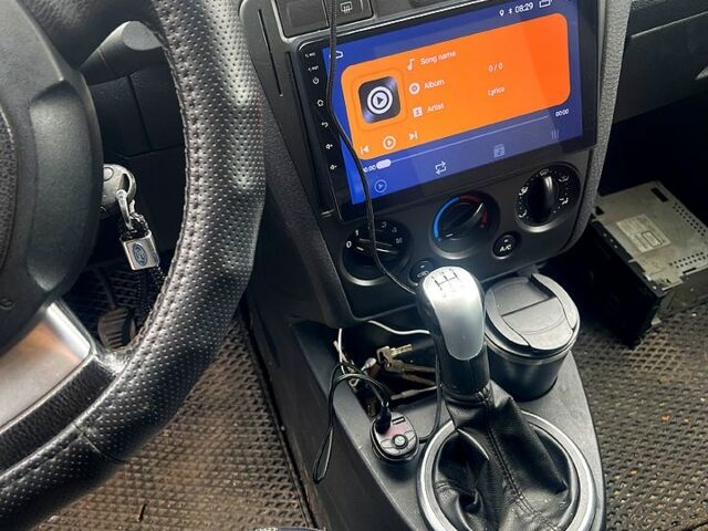 Серый Форд Фьюжн, объемом двигателя 1.6 л и пробегом 205 тыс. км за 5200 $, фото 3 на Automoto.ua