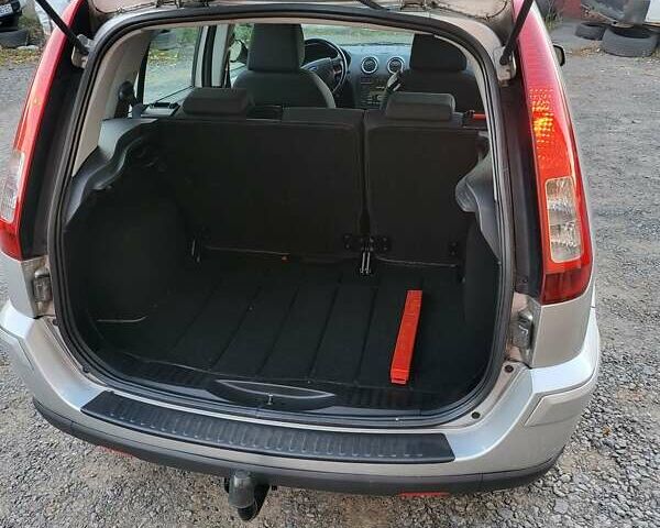 Серый Форд Фьюжн, объемом двигателя 1.6 л и пробегом 196 тыс. км за 5990 $, фото 17 на Automoto.ua