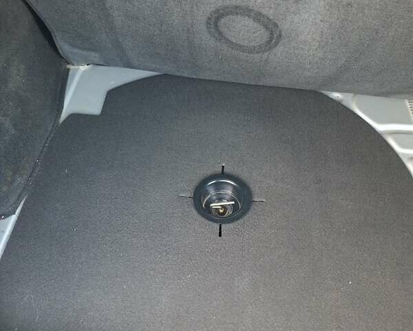 Сірий Форд Фьюжен, об'ємом двигуна 1.39 л та пробігом 77 тис. км за 5300 $, фото 13 на Automoto.ua