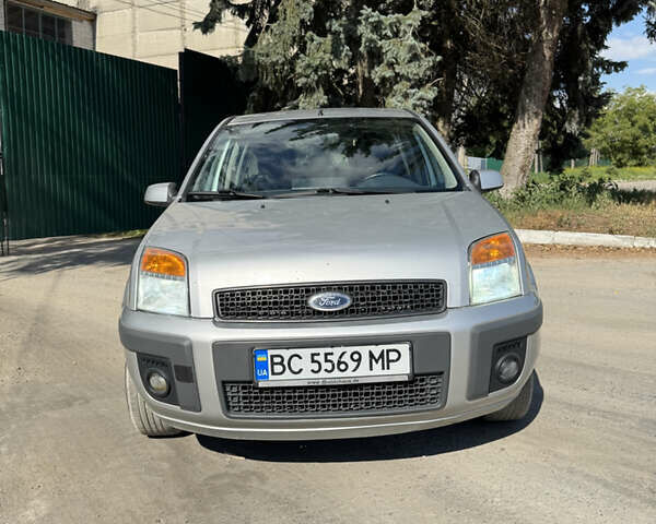 Сірий Форд Фьюжен, об'ємом двигуна 1.4 л та пробігом 190 тис. км за 4900 $, фото 2 на Automoto.ua