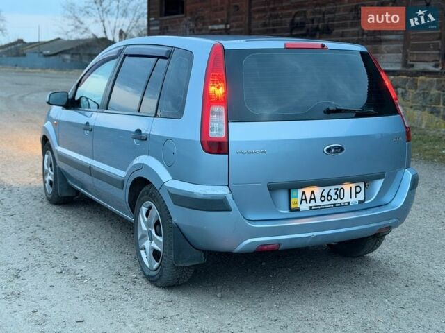 Серый Форд Фьюжн, объемом двигателя 1.4 л и пробегом 150 тыс. км за 5800 $, фото 13 на Automoto.ua