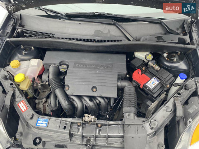 Сірий Форд Фьюжен, об'ємом двигуна 1.6 л та пробігом 172 тис. км за 4300 $, фото 8 на Automoto.ua