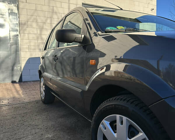 Сірий Форд Фьюжен, об'ємом двигуна 1.4 л та пробігом 168 тис. км за 5150 $, фото 3 на Automoto.ua