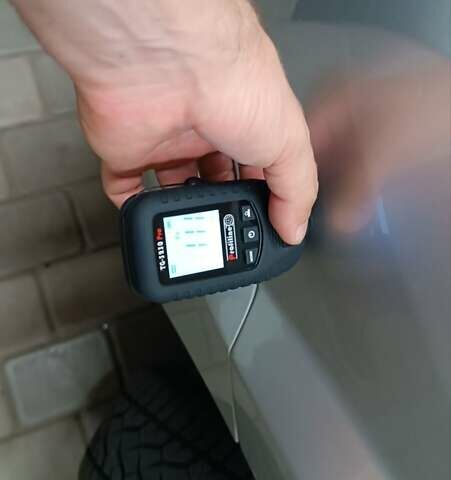 Серый Форд Фьюжн, объемом двигателя 1.4 л и пробегом 170 тыс. км за 5100 $, фото 6 на Automoto.ua