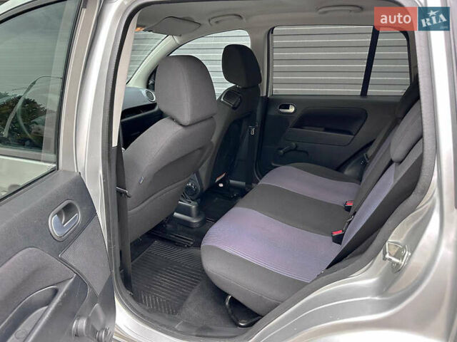 Форд Фьюжен 2007 у Кам'янське (Дніпродзержинськ) на Automoto.ua Сірий Форд Фьюжен, об'ємом двигуна 1.4 л та пробігом 173 тис. км за 5500 $, фото 6 на Automoto.ua