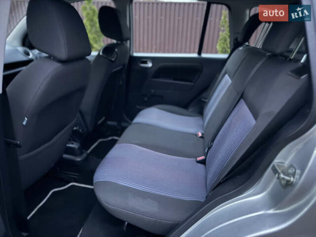 Серый Форд Фьюжн, объемом двигателя 1.4 л и пробегом 173 тыс. км за 5500 $, фото 44 на Automoto.ua