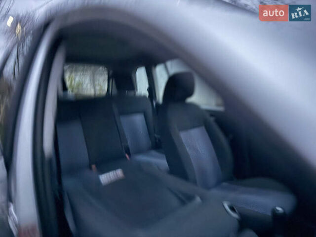 Серый Форд Фьюжн, объемом двигателя 1.4 л и пробегом 173 тыс. км за 5500 $, фото 42 на Automoto.ua