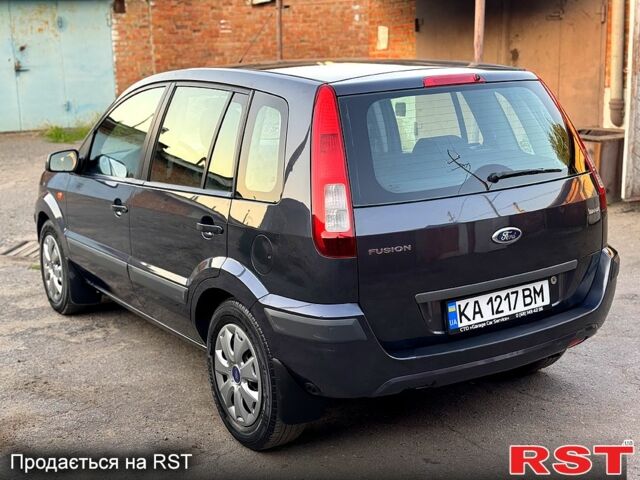 Форд Фьюжн 2007 в Полтаве на Automoto.ua Серый Форд Фьюжн, объемом двигателя 1.6 л и пробегом 220 тыс. км за 5200 $, фото 2 на Automoto.ua