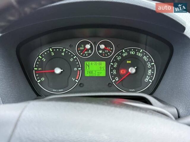 Серый Форд Фьюжн, объемом двигателя 1.39 л и пробегом 111 тыс. км за 6300 $, фото 7 на Automoto.ua