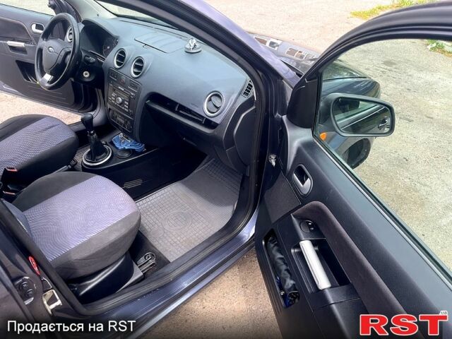 Форд Фьюжн 2007 в Полтаве на Automoto.ua Серый Форд Фьюжн, объемом двигателя 1.6 л и пробегом 234 тыс. км за 5300 $, фото 5 на Automoto.ua