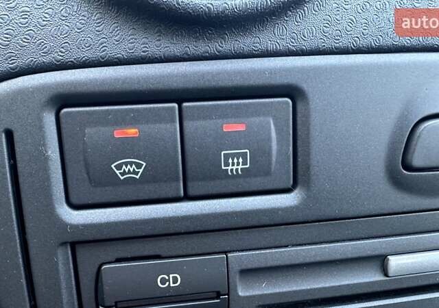 Серый Форд Фьюжн, объемом двигателя 1.4 л и пробегом 170 тыс. км за 5100 $, фото 29 на Automoto.ua