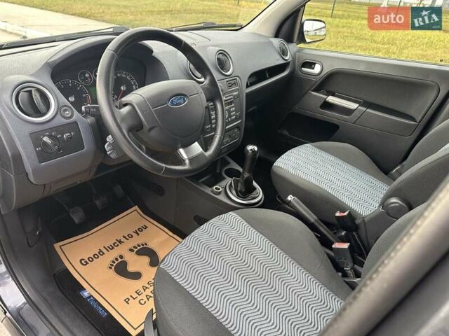 Сірий Форд Фьюжен, об'ємом двигуна 1.4 л та пробігом 217 тис. км за 5600 $, фото 31 на Automoto.ua