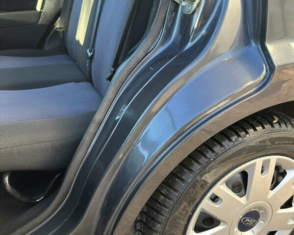 Сірий Форд Фьюжен, об'ємом двигуна 1.4 л та пробігом 168 тис. км за 5150 $, фото 32 на Automoto.ua