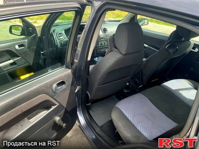 Форд Фьюжн 2007 в Полтаве на Automoto.ua Серый Форд Фьюжн, объемом двигателя 1.6 л и пробегом 234 тыс. км за 5300 $, фото 7 на Automoto.ua